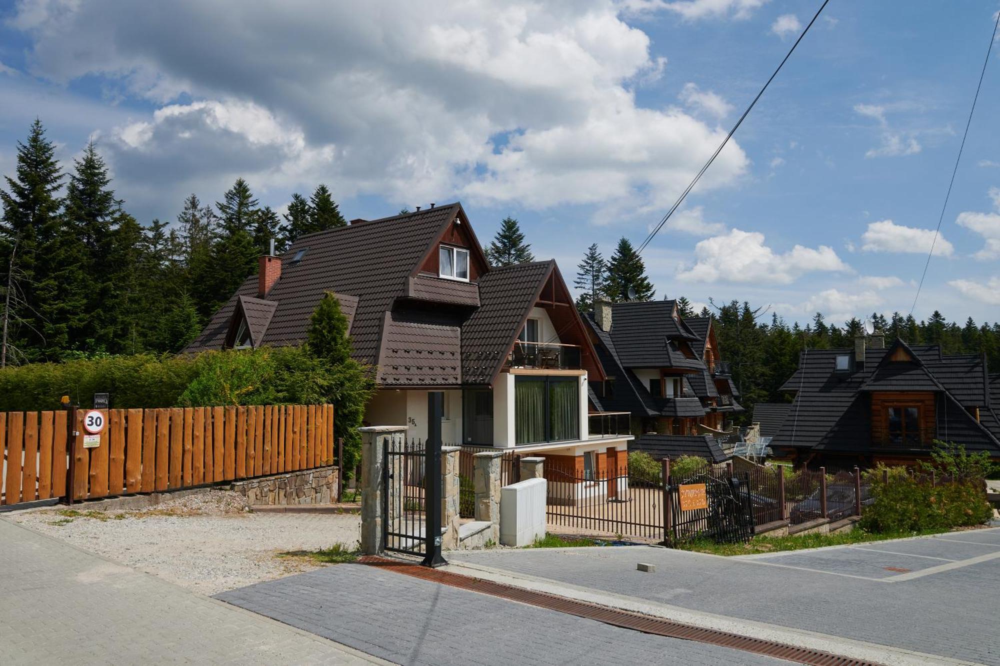 Apartamenty Widokowe Pod Lasem Косцелиско Экстерьер фото